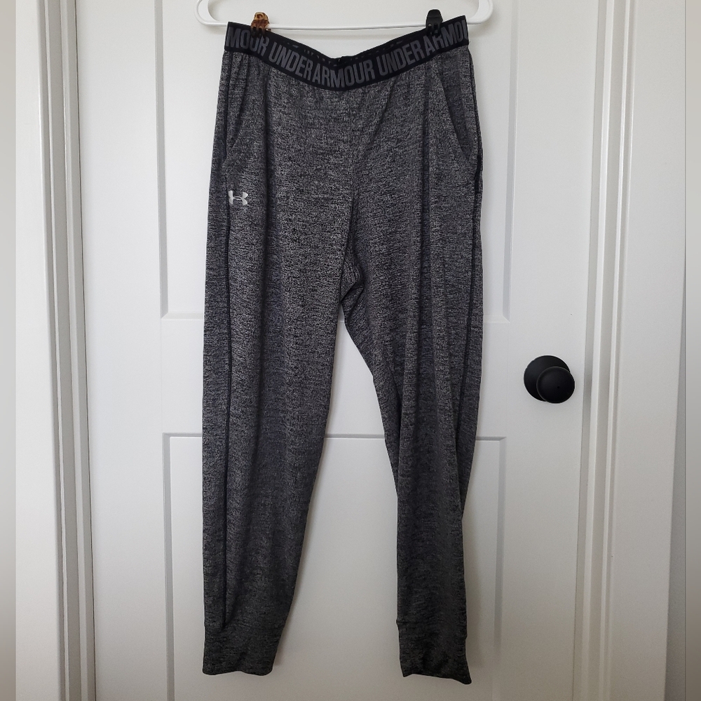 Under Armour Women's Gray Marled Joggers. Size M.